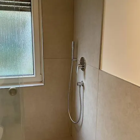 Zentrale, Ruhige Und Wunderschone Fur 4p Apartamento *